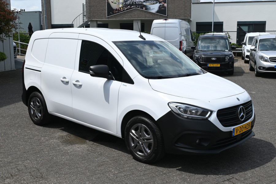 Mercedes-Benz Citan 110 CDI L1 Pro 3 Zitplaatsen, MBUX, Stoelverwarming