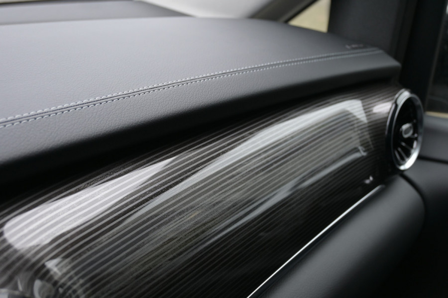 Mercedes-Benz Eqv 300 L3 Avantgarde 90 kWh Incl BTW, 8 pers., Airmatic/Luchtvering, Comfort stoelen, Electrische deuren