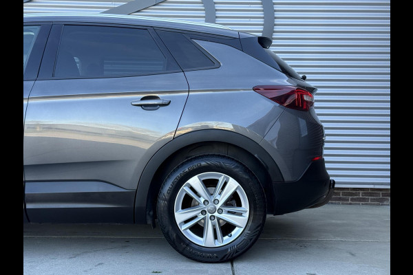 Opel Grandland X 1.2 Turbo Business + 2e Eigenaar|Navi|Camera|Trekhaak|D-riem v.v. in 2025|Clima|Cruise|Carplay|N.A.P|APK tot 02-2027