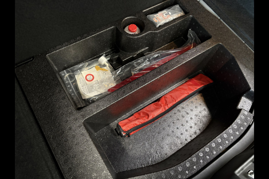 Honda Jazz 1.3 i-VTEC Comfort Automaat NAVI/CRUISE/AIRCO/DAB/PDC/TREKHAAK/STOELVERWARMING