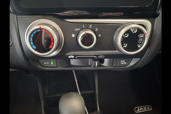 Honda Jazz 1.3 i-VTEC Comfort Automaat NAVI/CRUISE/AIRCO/DAB/PDC/TREKHAAK/STOELVERWARMING