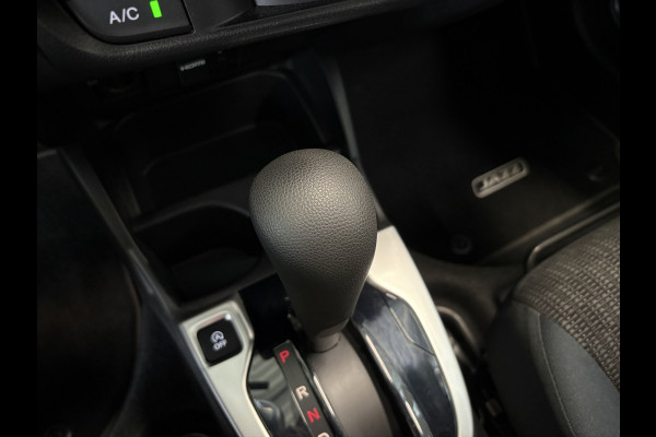 Honda Jazz 1.3 i-VTEC Comfort Automaat NAVI/CRUISE/AIRCO/DAB/PDC/TREKHAAK/STOELVERWARMING