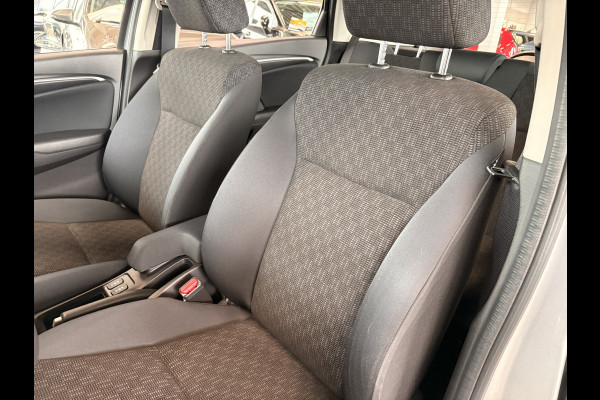 Honda Jazz 1.3 i-VTEC Comfort Automaat NAVI/CRUISE/AIRCO/DAB/PDC/TREKHAAK/STOELVERWARMING