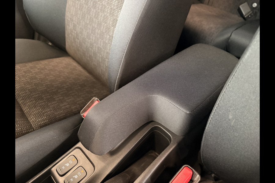 Honda Jazz 1.3 i-VTEC Comfort Automaat NAVI/CRUISE/AIRCO/DAB/PDC/TREKHAAK/STOELVERWARMING