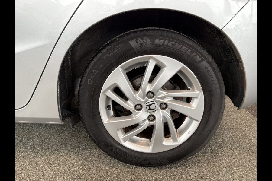 Honda Jazz 1.3 i-VTEC Comfort Automaat NAVI/CRUISE/AIRCO/DAB/PDC/TREKHAAK/STOELVERWARMING