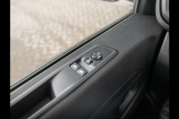 Fiat Scudo 2.0 Diesel 145pk L3 Automaat | Dynamic NAV Pack | Exterieur Pack | Trekhaak | Full LED | 17" | Winter Pack | Moduwork | Uit voorraad leverbaar