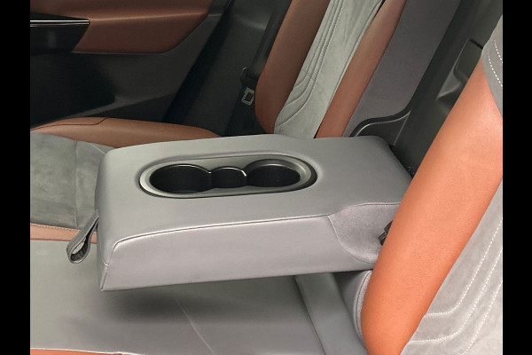 Volkswagen ID.4 First 77 kWh | SOH 93% | Trekhaak | Adaptieve/Cruise | Camera | Origineel NL