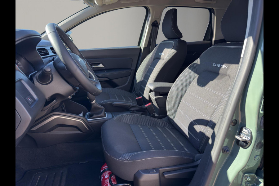 Dacia Duster 1.3 TCe 150 Journey |13.846 Km | | 360 Camera | 17" | Stoelverw.| Led | Apple |