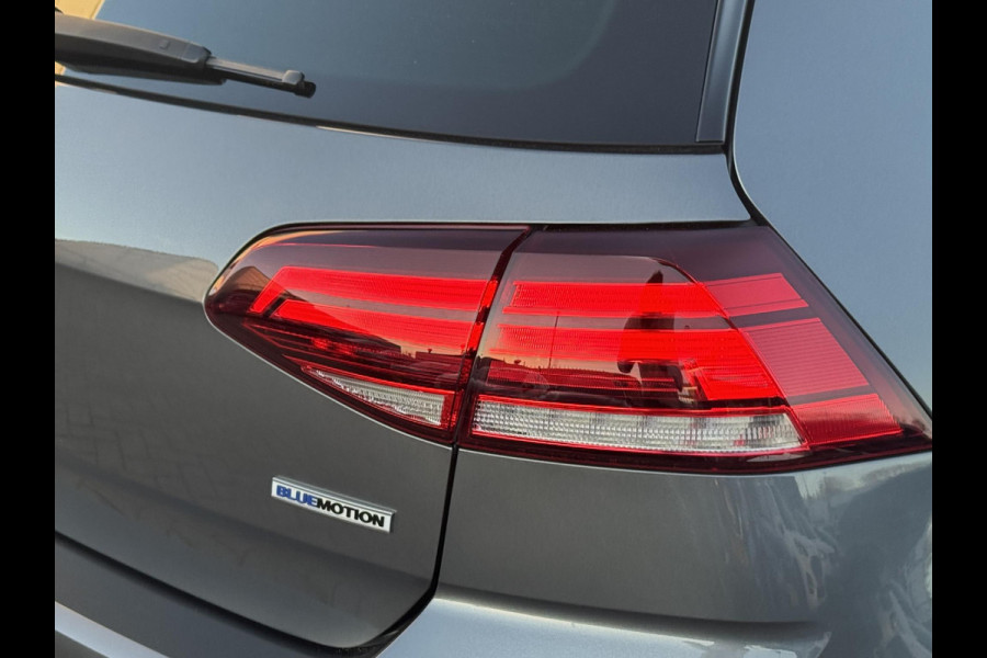 Volkswagen Golf 1.5 TSI Highline NL-AUTO | DEALER ONDERHOUDEN | PANODAK | TREKHAAK