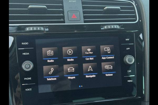 Volkswagen Golf 1.5 TSI Highline NL-AUTO | DEALER ONDERHOUDEN | PANODAK | TREKHAAK