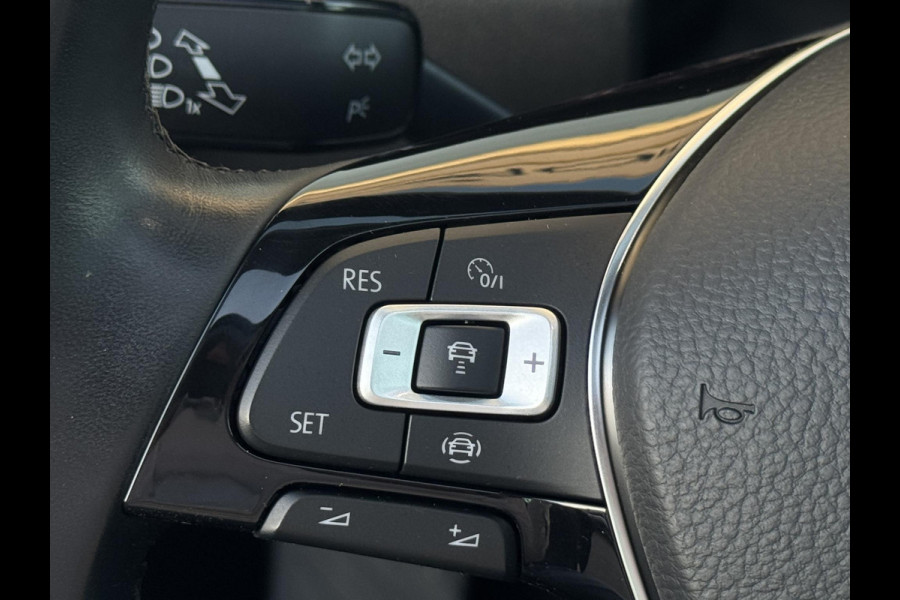 Volkswagen Golf 1.5 TSI Highline NL-AUTO | DEALER ONDERHOUDEN | PANODAK | TREKHAAK