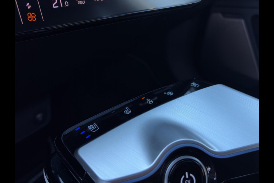 Kia Ev6 GT-Line AWD 77.4 kWh Pano | HUD | MeridianSound | 360-Camera | Alcantara/Leder | Memory Seats | Stoelverkoeling | Apple Carplay & Android Auto |