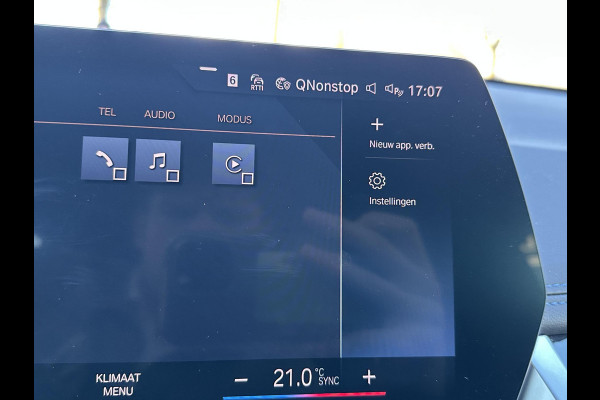 BMW iX1 xDrive30 67 kWh M-SPORT| COMPLEET | SOH 99% | ELEK. ACHTERKLEP |STOELVERWARMING| ACHTERUITRIJCAMERA| COMFORT ACCESS| APPLE CARPLAY/ ANDROID AUTO|