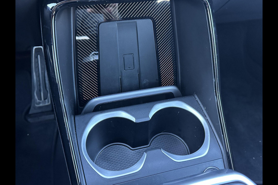 BMW iX1 xDrive30 67 kWh M-SPORT| COMPLEET | SOH 99% | ELEK. ACHTERKLEP |STOELVERWARMING| ACHTERUITRIJCAMERA| COMFORT ACCESS| APPLE CARPLAY/ ANDROID AUTO|