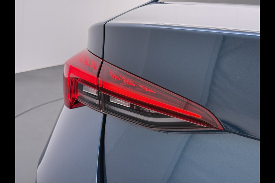 Škoda Octavia e-TSI AUT Trekhaak Adap.Cruise Camera Navi Ecc Apple Carplay Android Auto Virtual Cockpit Business Edition Plus Elek.Achterklep Stoelverwarming voor+achter Lmv DAB Led Keyless advanced Dodehoek detector 1e Eigenaar Origineel Nederlandse Auto Mild-Hybrid