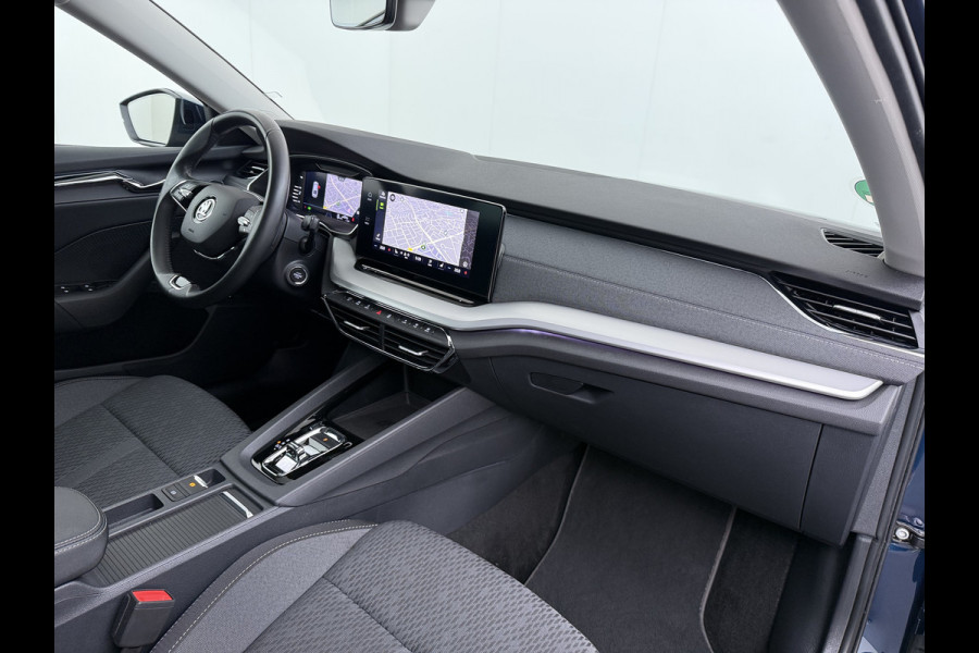 Škoda Octavia e-TSI AUT Trekhaak Adap.Cruise Camera Navi Ecc Apple Carplay Android Auto Virtual Cockpit Business Edition Plus Elek.Achterklep Stoelverwarming voor+achter Lmv DAB Led Keyless advanced Dodehoek detector 1e Eigenaar Origineel Nederlandse Auto Mild-Hybrid