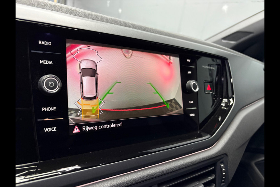 Volkswagen Polo 1.0 TSI R-Line Business IQ