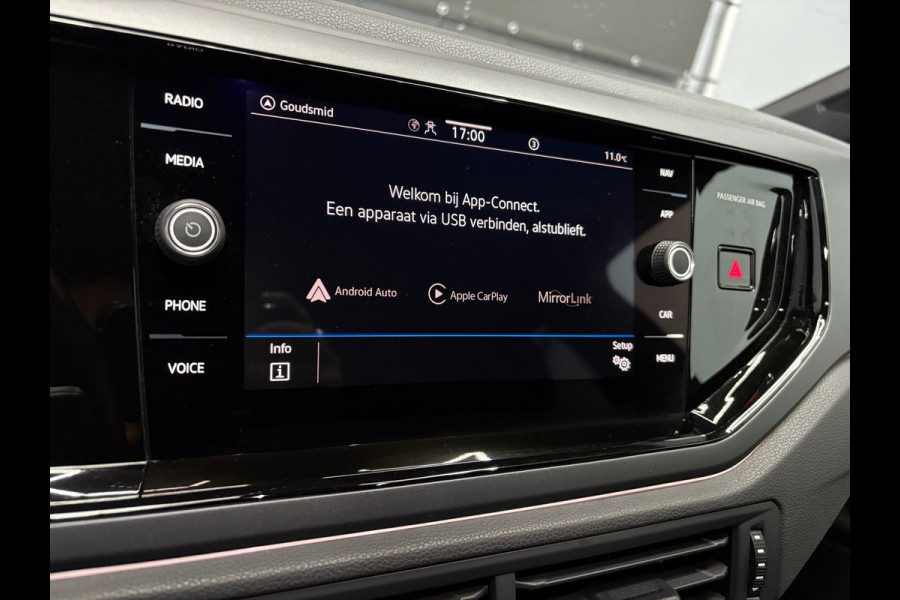 Volkswagen Polo 1.0 TSI R-Line Business IQ