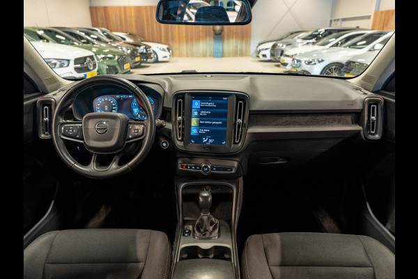 Volvo XC40 1.5 T3 163PK Momentum, Navi, Cruise, Cam, PDC, Clima, Voll Led, Bluetooth/Tel, Private Glas, Volledig Onderhouden