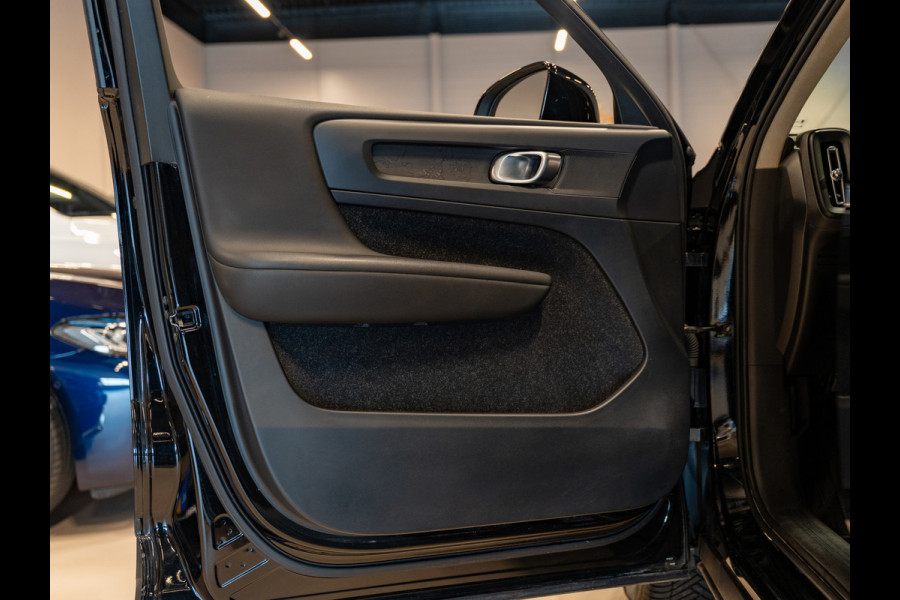 Volvo XC40 1.5 T3 163PK Momentum, Navi, Cruise, Cam, PDC, Clima, Voll Led, Bluetooth/Tel, Private Glas, Volledig Onderhouden