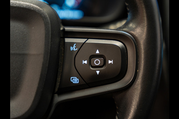 Volvo XC40 1.5 T3 163PK Momentum, Navi, Cruise, Cam, PDC, Clima, Voll Led, Bluetooth/Tel, Private Glas, Volledig Onderhouden