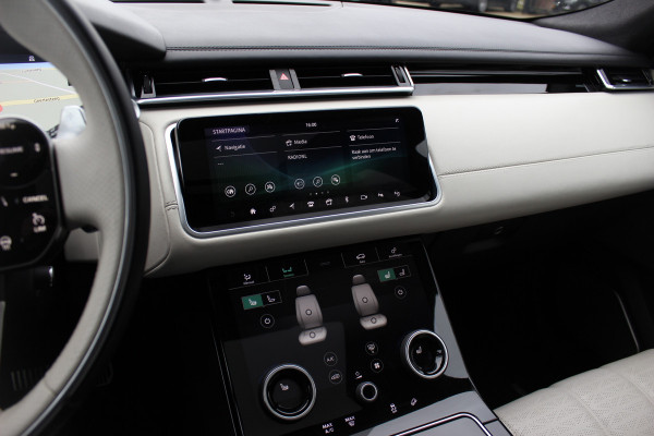 Land Rover Range Rover Velar 2.0 I4 Turbo AWD R-Dynamic HSE / Trekhaak / Panoramadak / 360Camera / Head-up / Laser LED / 21'' / Meridian High End / Stoelmassage+Verwarming / Stuurverwarming / DAB / ACC