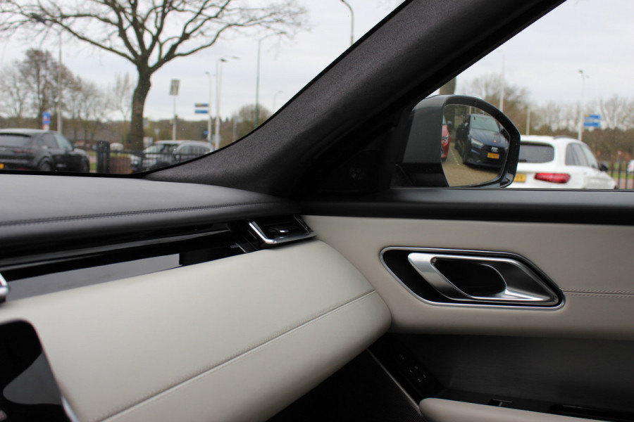 Land Rover Range Rover Velar 2.0 I4 Turbo AWD R-Dynamic HSE / Trekhaak / Panoramadak / 360Camera / Head-up / Laser LED / 21'' / Meridian High End / Stoelmassage+Verwarming / Stuurverwarming / DAB / ACC