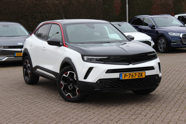 Opel Mokka Electric Ultimate 50 kWh / SOH 94,2% / Trekhaak / Camera / CarPlay / Keyless / LED Koplampen / 17'' / Navigatie / DAB / Dodehoek / Cruise Control Adaptief / Warmtepomp