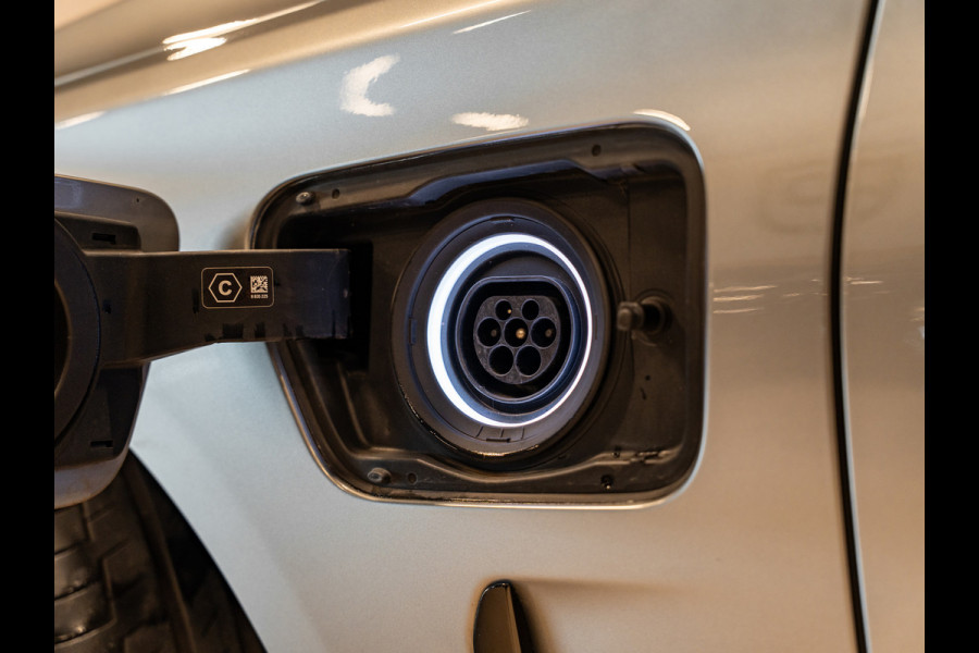 BMW 7 Serie 745e 394PK High Executive M-Sport, Pano, Laser Light, 360 Cam, Soft Close, Hud, Ambiënte, Digi Dash, Voll Onderhoud