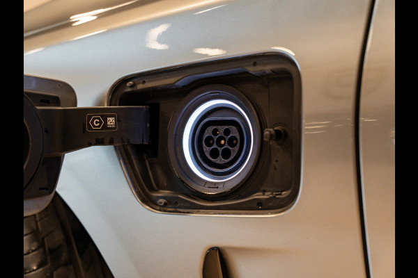 BMW 7 Serie 745e 394PK High Executive M-Sport, Pano, Laser Light, 360 Cam, Soft Close, Hud, Ambiënte, Digi Dash, Voll Onderhoud