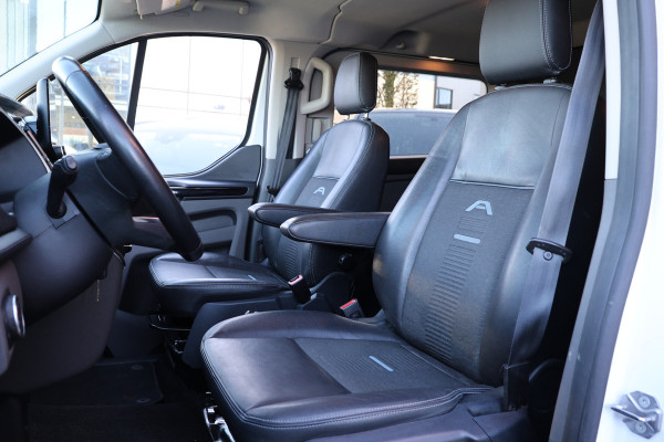 Ford Transit Custom 320 2.0 TDCI 170 PK L2H1 Active DC | Dubbel Cabine | ACC | BLIS | Elek stoelen | CarPlay | Camera | Navigatie | Stoelverwarming | L+R Schuifdeur | Glaslook panelen | Trekhaak | 5-Zitter | Nieuwe APK | NAP Logisch