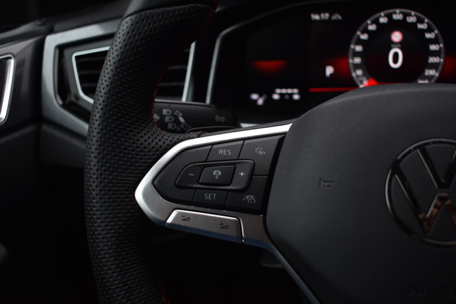 Volkswagen Polo GTI 2.0 TSI 210PK DSG STOELVERW VIRTUAL/IQ-LED/CARPLAY FABRIEKS GARANTIE