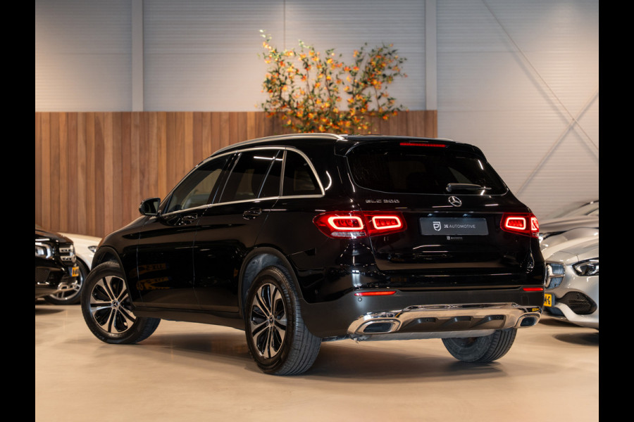 Mercedes-Benz GLC 200 4MATIC, Facelift, Navi, Voll Led, Camera, Cruise, PDC, 18" Velgen, Private Glas, Dealer Onderhouden