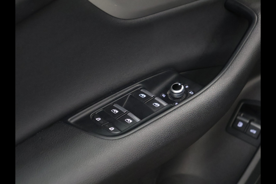 Audi Q7 55 TFSI e quattro Sport [LUCHTVERING, MEMORY SEATS, ADAPTIVE CRUISE CONTROL, APPLE CARPLAY, ANDROID AUTO, ACHTERUITRIJCAMERA, PDC V+A, STOELVERWARMING, NIEUWSTAAT]