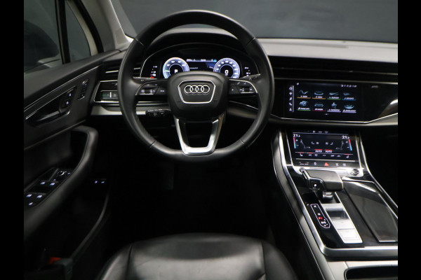 Audi Q7 55 TFSI e quattro Sport [LUCHTVERING, MEMORY SEATS, ADAPTIVE CRUISE CONTROL, APPLE CARPLAY, ANDROID AUTO, ACHTERUITRIJCAMERA, PDC V+A, STOELVERWARMING, NIEUWSTAAT]