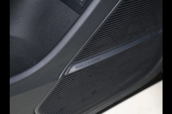 Audi Q7 55 TFSI e quattro Sport [LUCHTVERING, MEMORY SEATS, ADAPTIVE CRUISE CONTROL, APPLE CARPLAY, ANDROID AUTO, ACHTERUITRIJCAMERA, PDC V+A, STOELVERWARMING, NIEUWSTAAT]