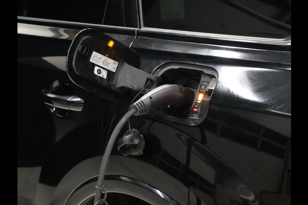 Audi Q7 55 TFSI e quattro Sport [LUCHTVERING, MEMORY SEATS, ADAPTIVE CRUISE CONTROL, APPLE CARPLAY, ANDROID AUTO, ACHTERUITRIJCAMERA, PDC V+A, STOELVERWARMING, NIEUWSTAAT]