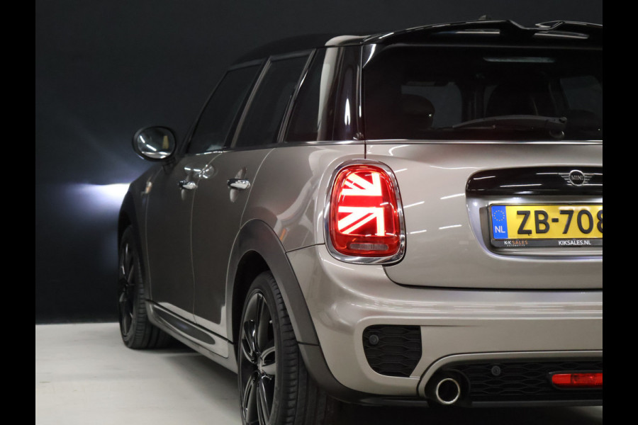 MINI Mini 1.5 Cooper JCW [APPLE CARPLAY, ANDROID AUTO, CRUISE CONTROL, PDC ACHTER, AUTOMATISCHE AIRCO, LICHTMETALEN VELGEN, LED KOPLAMPEN, NIEUWSTAAT]