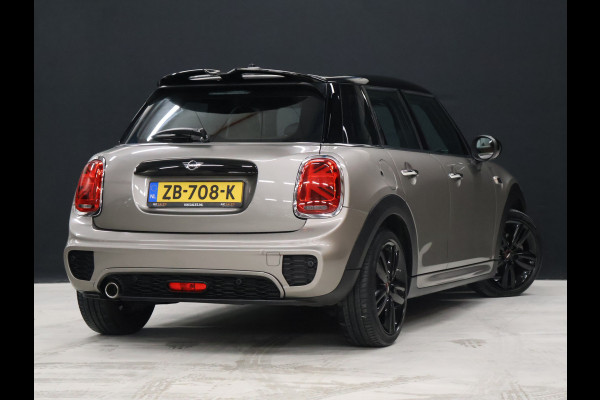 MINI Mini 1.5 Cooper JCW [APPLE CARPLAY, ANDROID AUTO, CRUISE CONTROL, PDC ACHTER, AUTOMATISCHE AIRCO, LICHTMETALEN VELGEN, LED KOPLAMPEN, NIEUWSTAAT]
