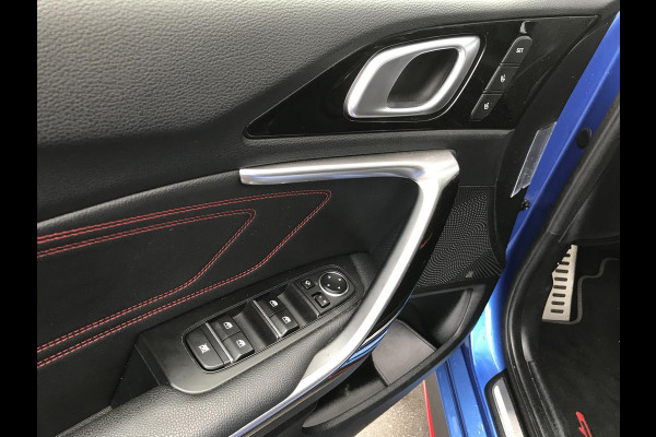 Kia ProCeed 1.6 GT 204PK Automaat 7 JAAR GARANTIE