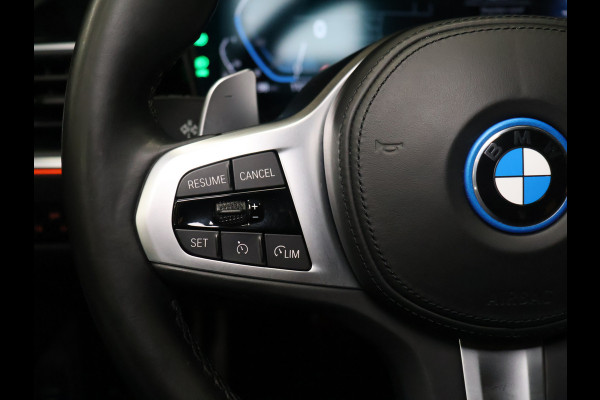 BMW 3 Serie Touring 320e Business Edition Plus M Sport [SCHUIFKANTELDAK, APPLE CARPLAY, ANDROID AUTO, CRUISE CONTROL, ACHTERUITRIJCAMERA, PDC V+A, BMW LASER, NIEUWSTAAT]