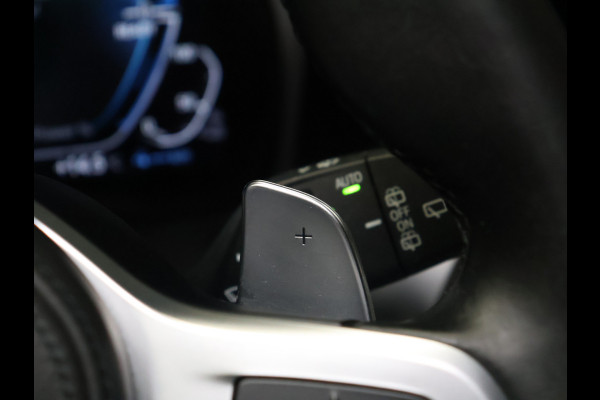 BMW 3 Serie Touring 320e Business Edition Plus M Sport [SCHUIFKANTELDAK, APPLE CARPLAY, ANDROID AUTO, CRUISE CONTROL, ACHTERUITRIJCAMERA, PDC V+A, BMW LASER, NIEUWSTAAT]