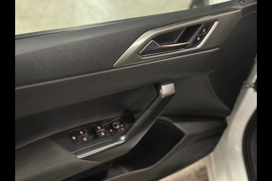 Volkswagen Polo 1.0 TSI R-Line