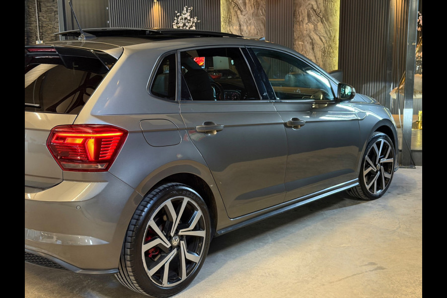Volkswagen Polo 2.0 TSI GTI|PANO|BEATS|BOMVOL!