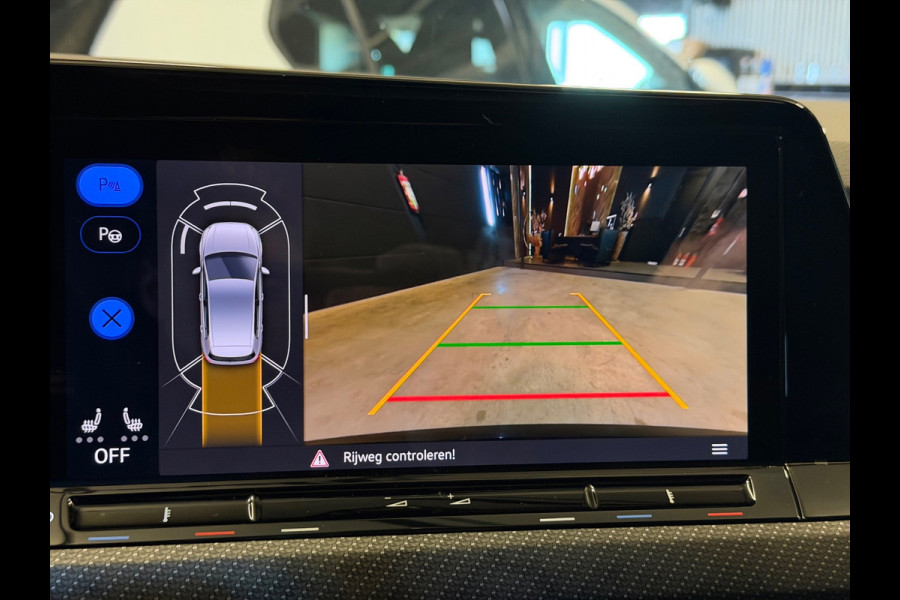 Volkswagen Golf 2.0 TSI R 4Motion|PANO|H&K|FULL OPTIONS