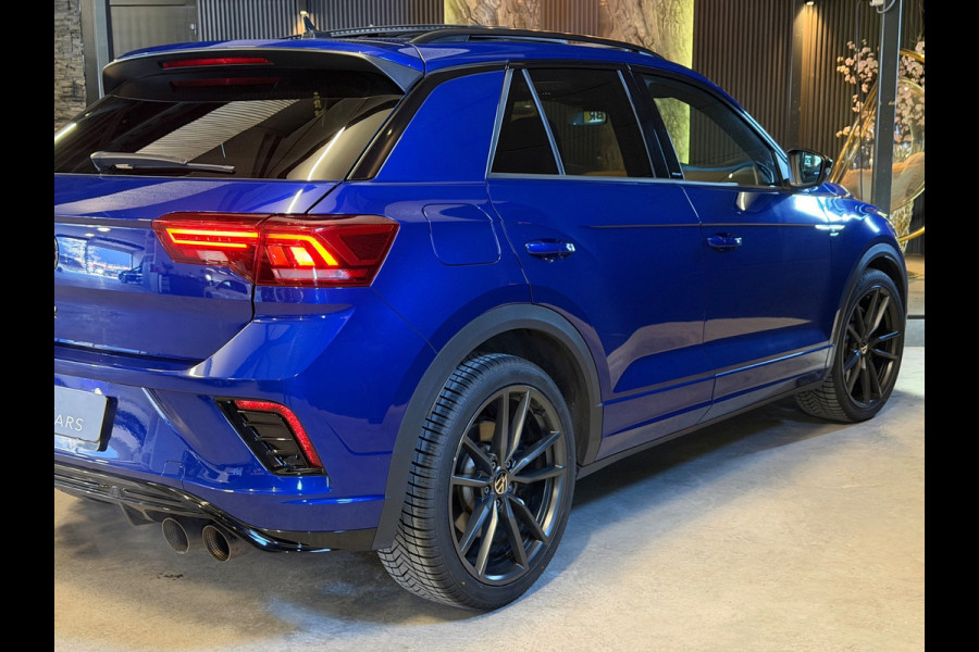 Volkswagen T-Roc 2.0 TSI 4Motion R|PANO|AKRA|KEYLESS|BEATS|BOMVOL!