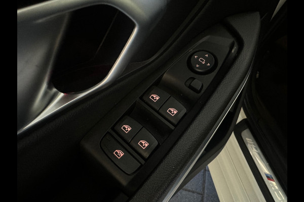 BMW 3-serie M340i xDrive High Executive Sfeer|Night|CarPlay