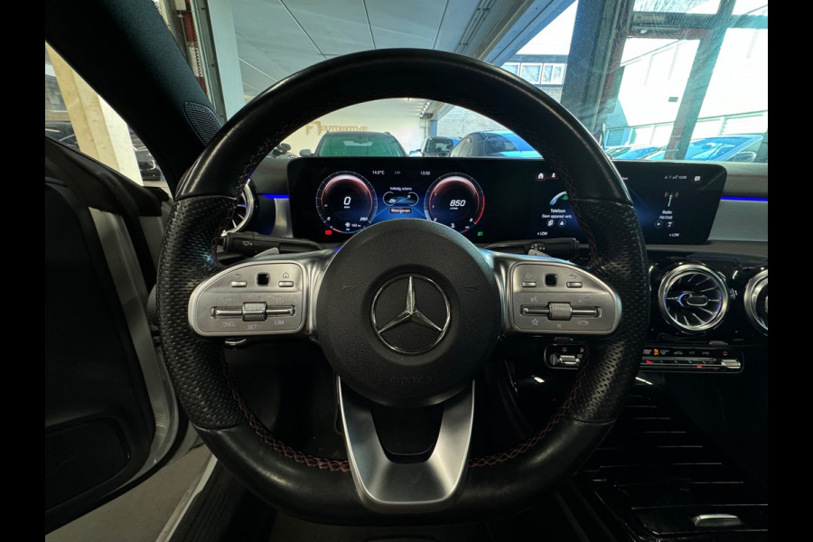 Mercedes-Benz CLA-Klasse 200 AMG Pano|Night|BTW|Sfeer|NAP