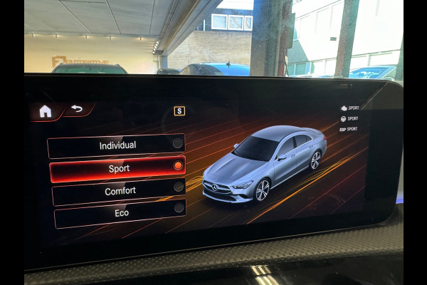 Mercedes-Benz CLA-Klasse 200 AMG Pano|Night|BTW|Sfeer|NAP