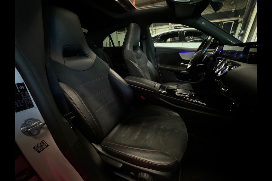 Mercedes-Benz CLA-Klasse 200 AMG Pano|Night|BTW|Sfeer|NAP